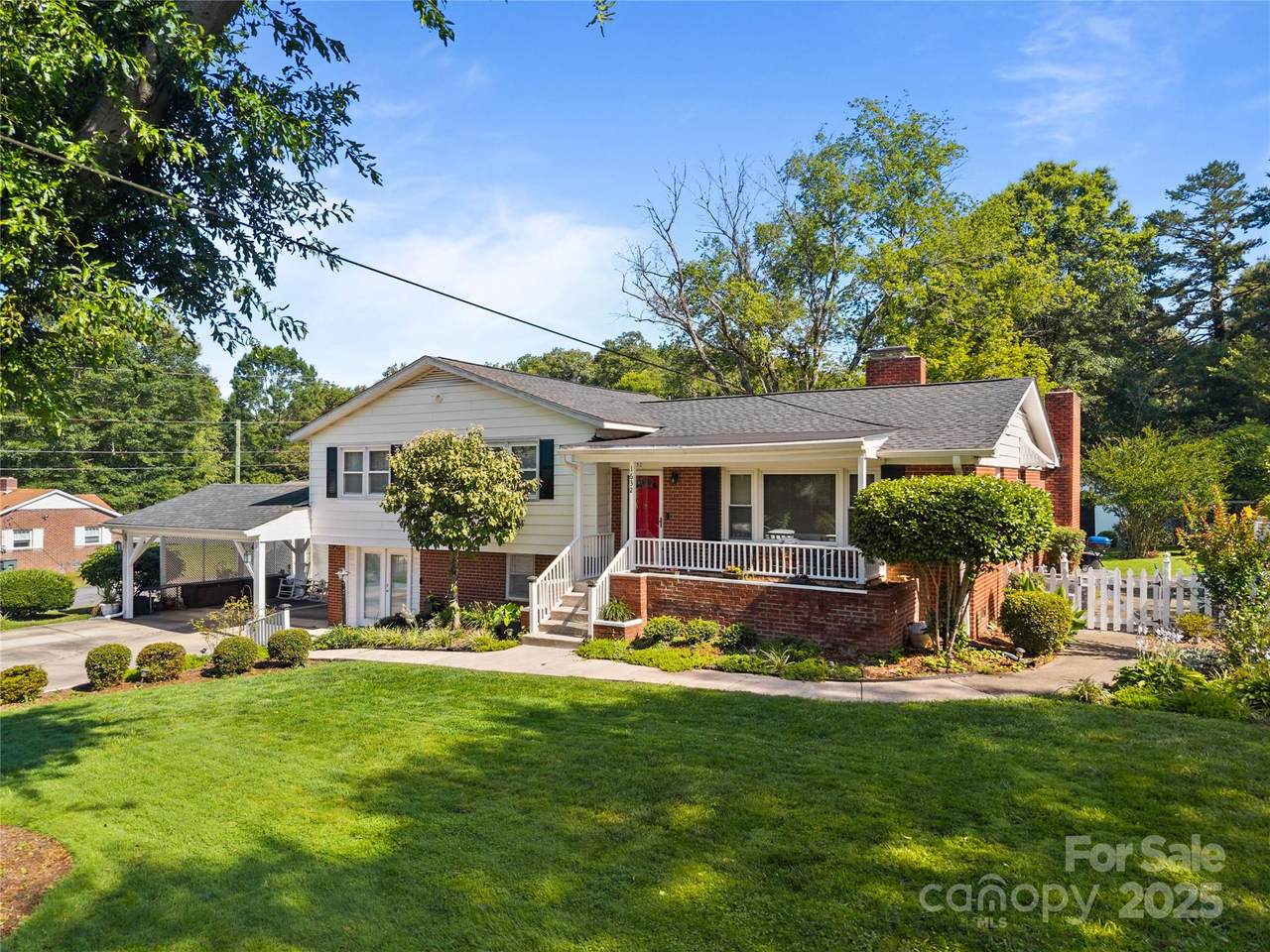 1632 Kimberly Drive - Photo 1