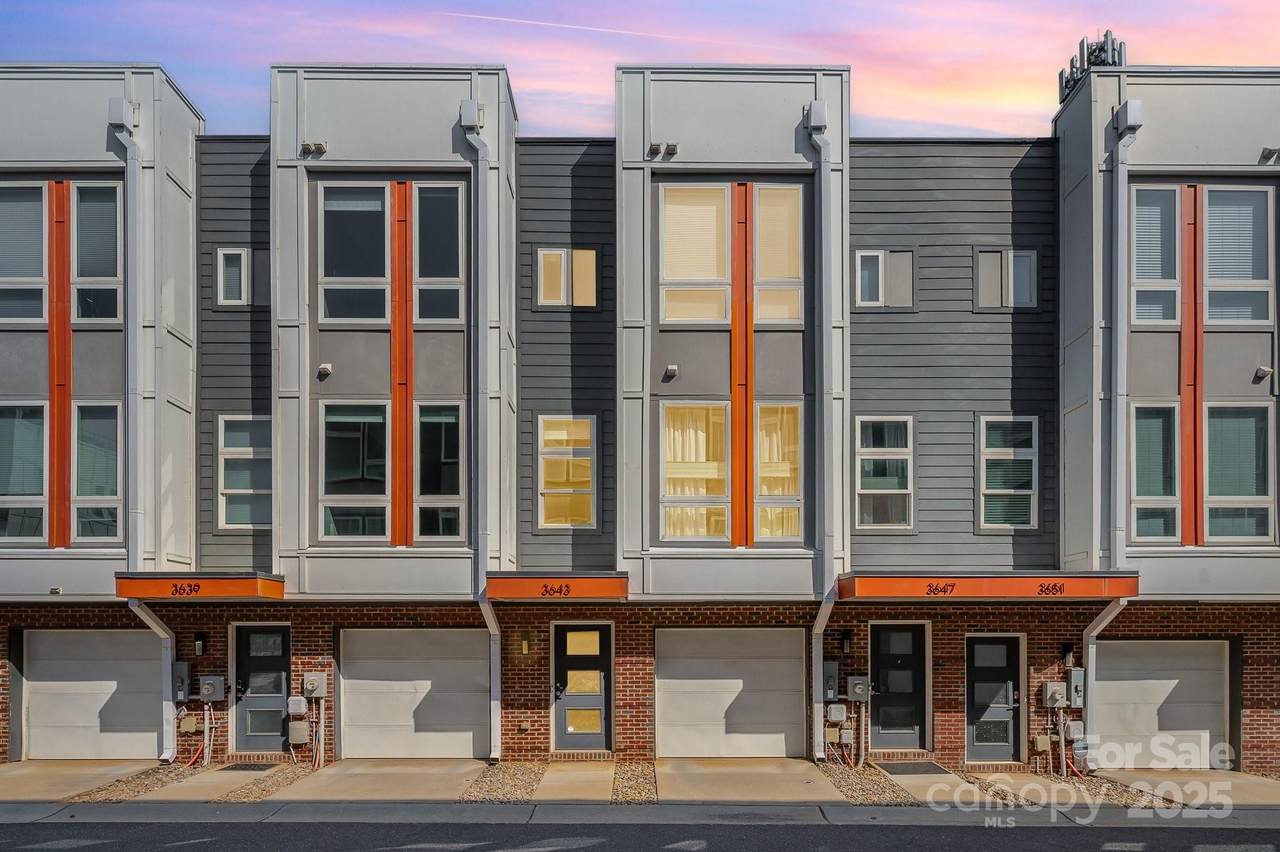 3643 Vallette Court - Photo 1