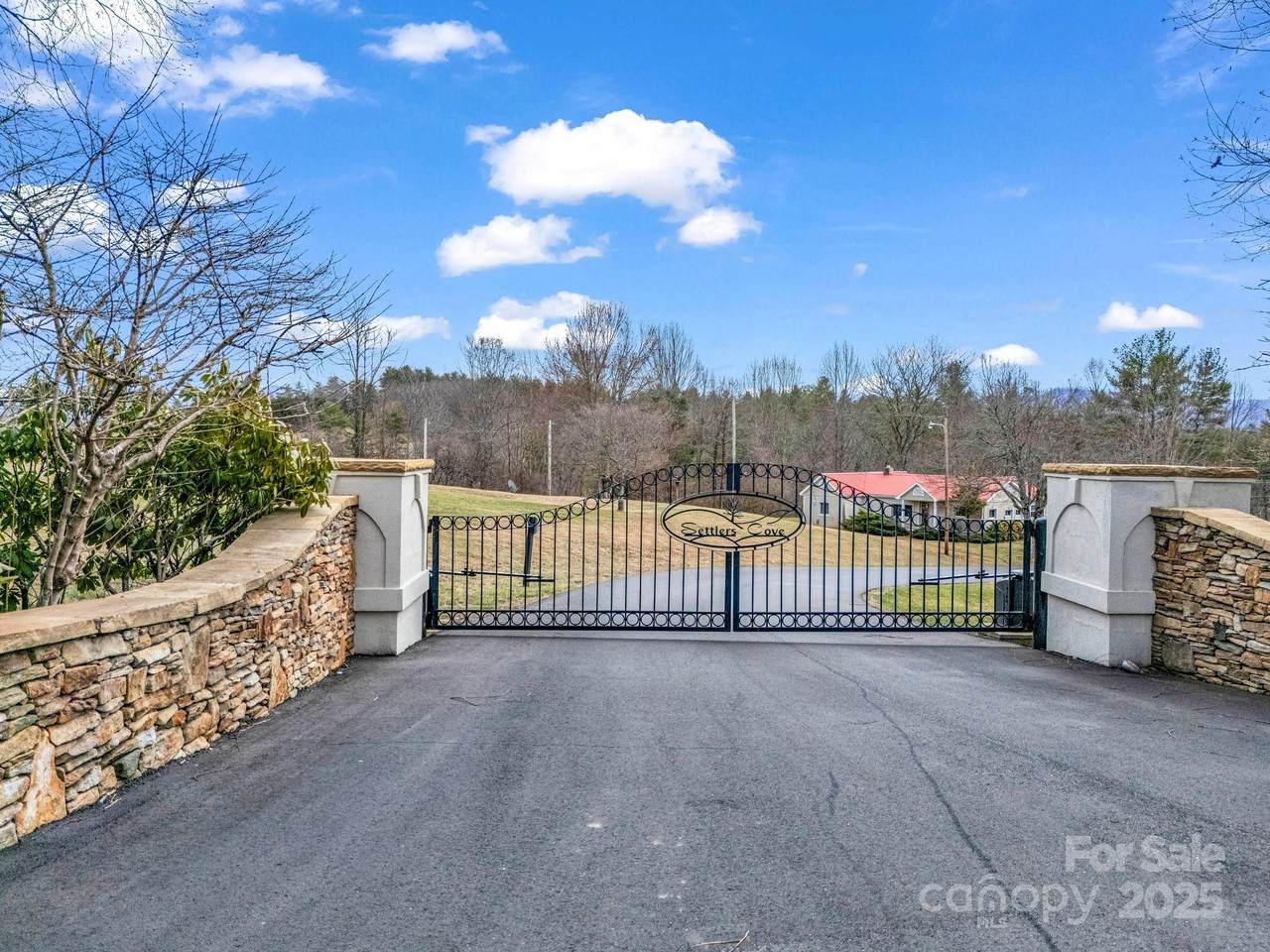 9999 Gabriels Creek Road - Photo 1