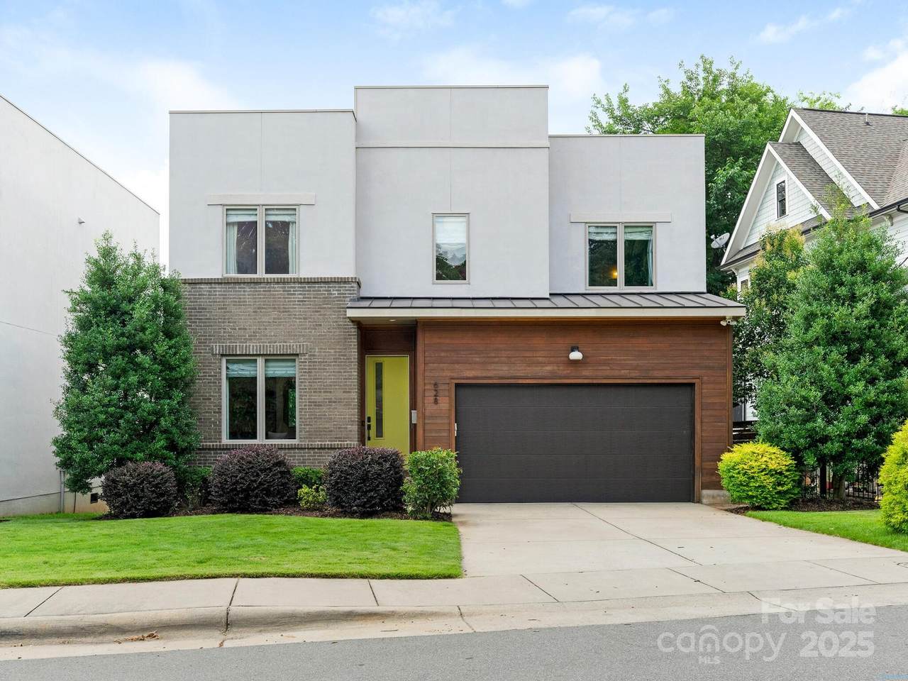 628 Cherry Street - Photo 1