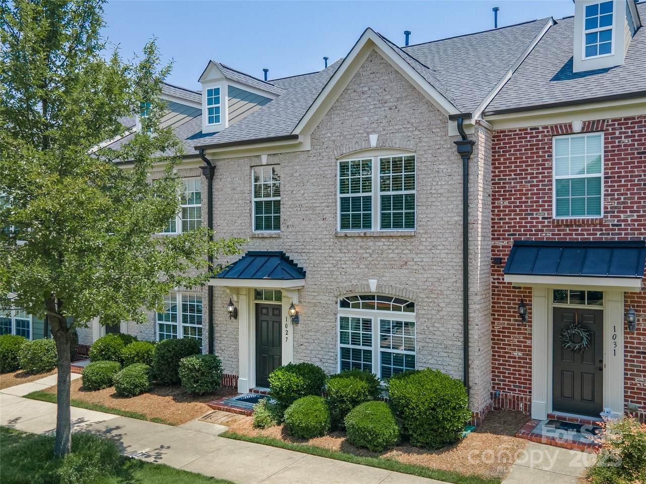 1027 Writers Way - Photo 1