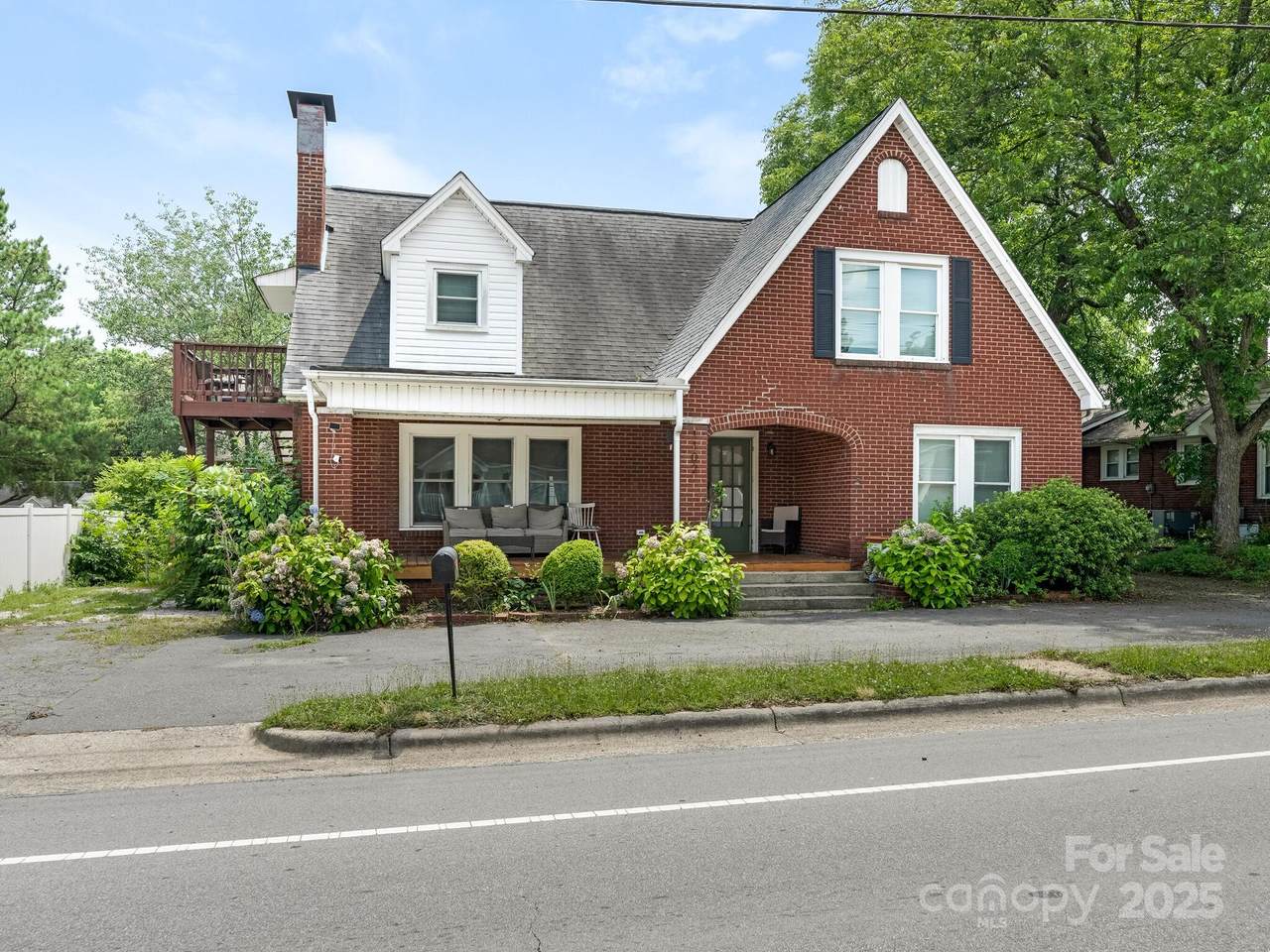 1102 Lane Street - Photo 1