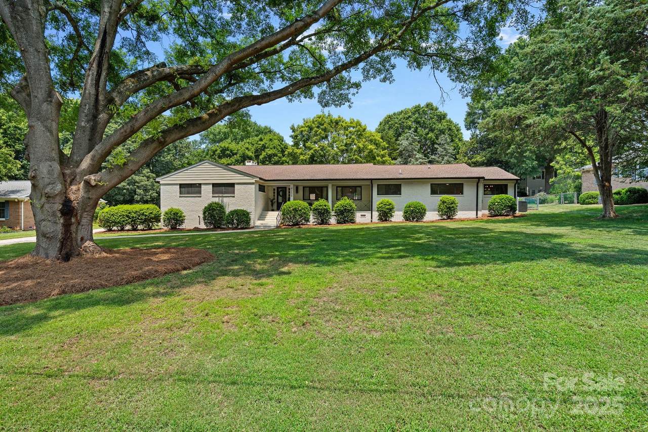 4209 Windwood Circle - Photo 1