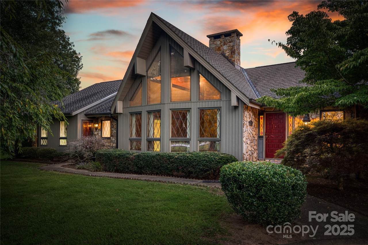 2505 Morganton Boulevard - Photo 1