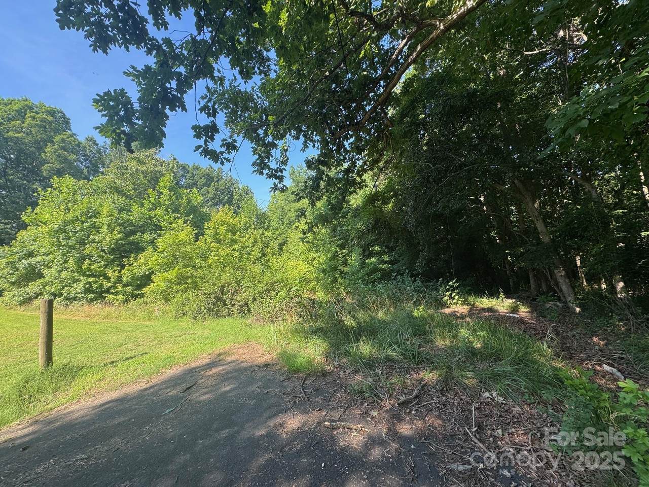 515 Rosemont Avenue - Photo 1