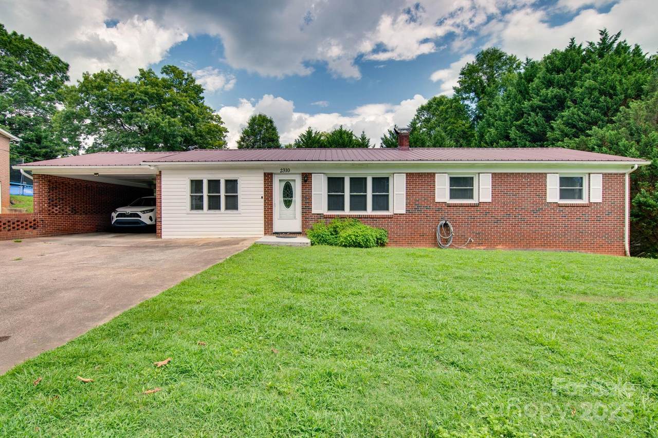 2310 Honeysuckle Place - Photo 1