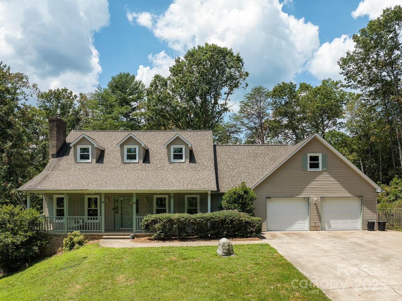 2091 Blowing Rock Boulevard - Photo 1