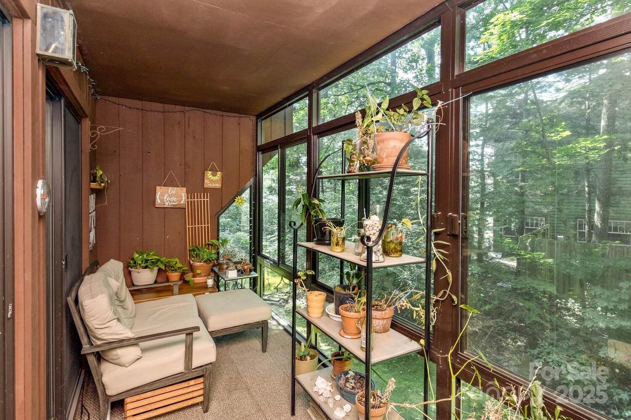 107 Cedar Forest Trail - Photo 1
