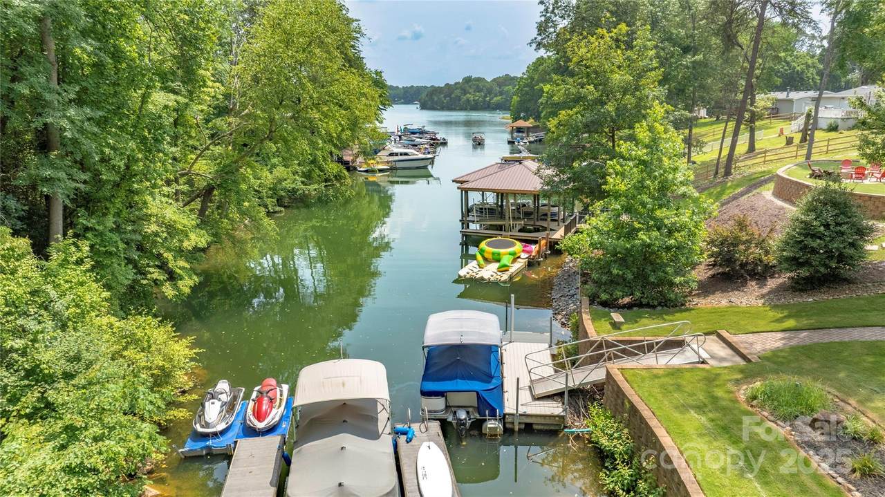 4478 Lake Drive - Photo 1