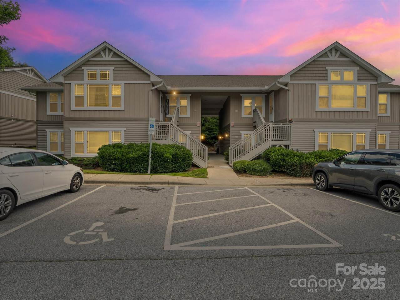131 Morningside Lane - Photo 1