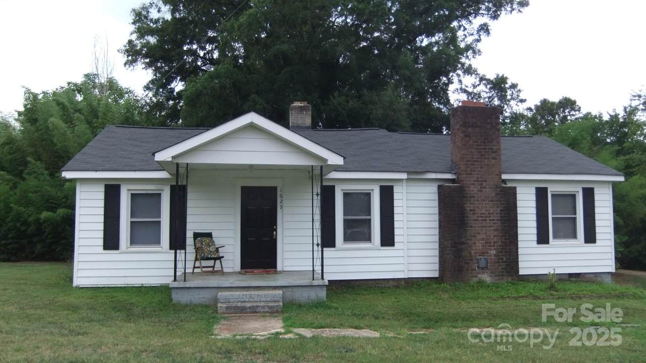 1629 and 1631 Harris Road - Photo 1