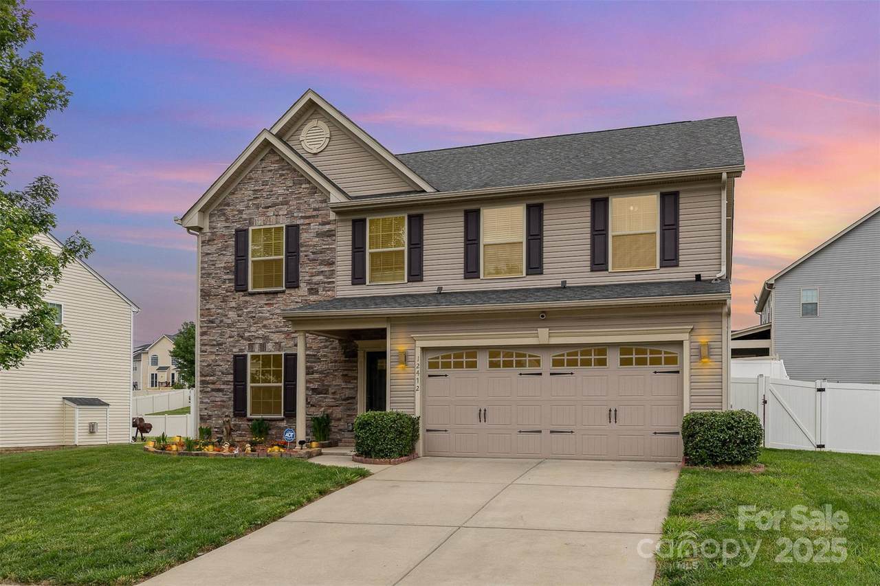 12822 Plumleaf Drive - Photo 1
