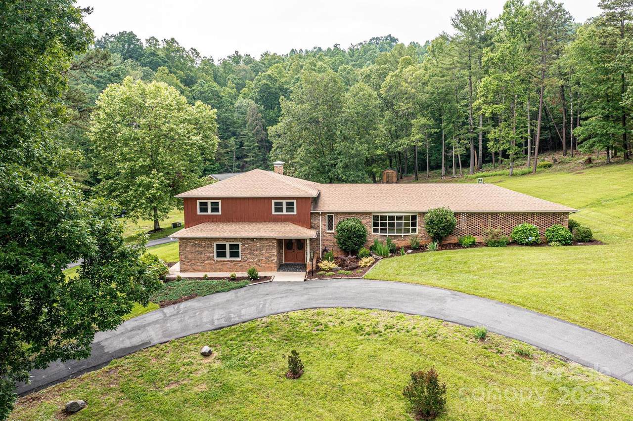 221 Roberts Lane - Photo 1