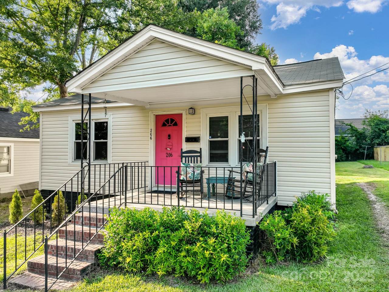 206 Friedheim Road - Photo 1