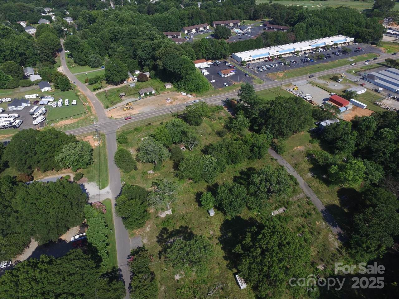 110 Perrien Park Loop - Photo 1