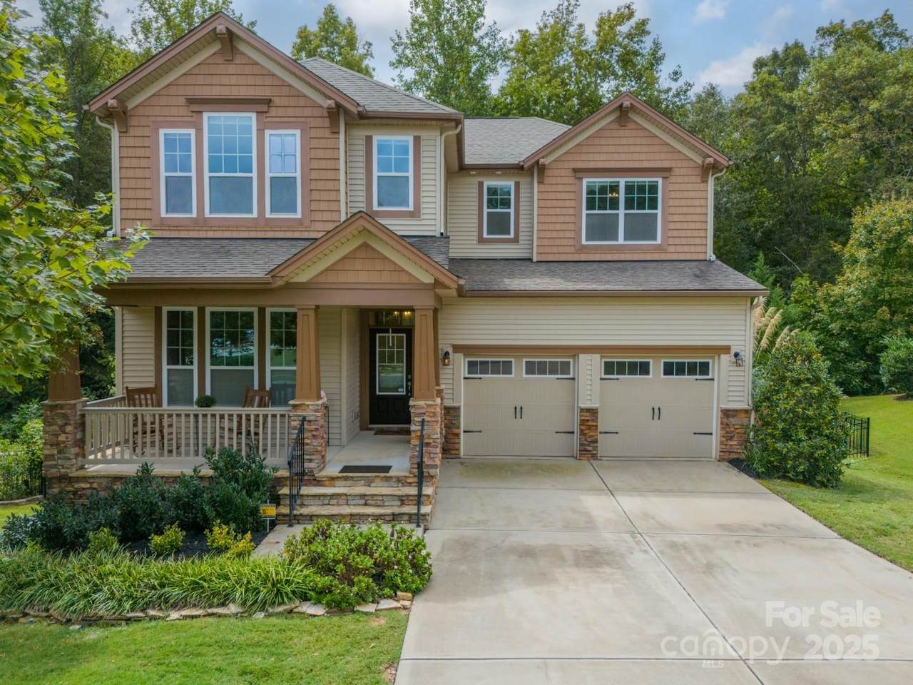 2108 Clarion Drive - Photo 1