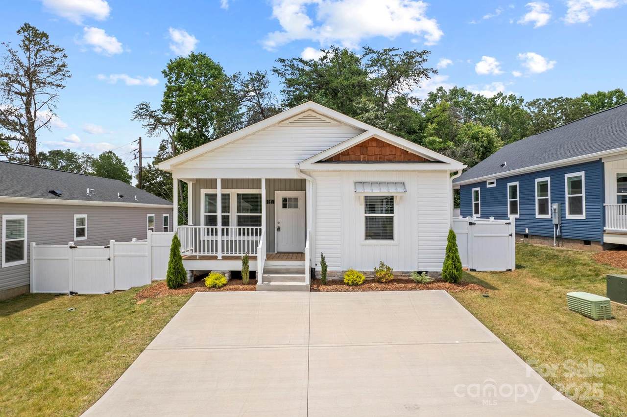 121 Bellamy Road - Photo 1
