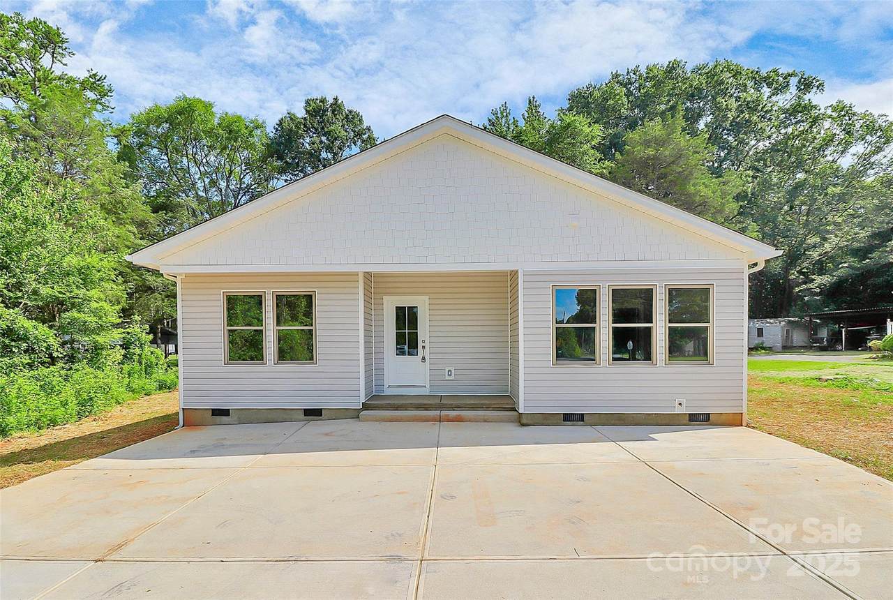 5516 Old York Road - Photo 1