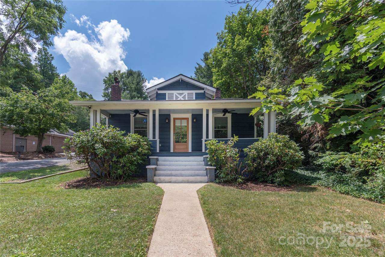 148 Mimosa Drive - Photo 1