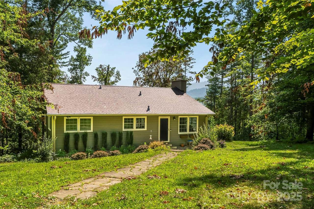 4 Northview Lane - Photo 1