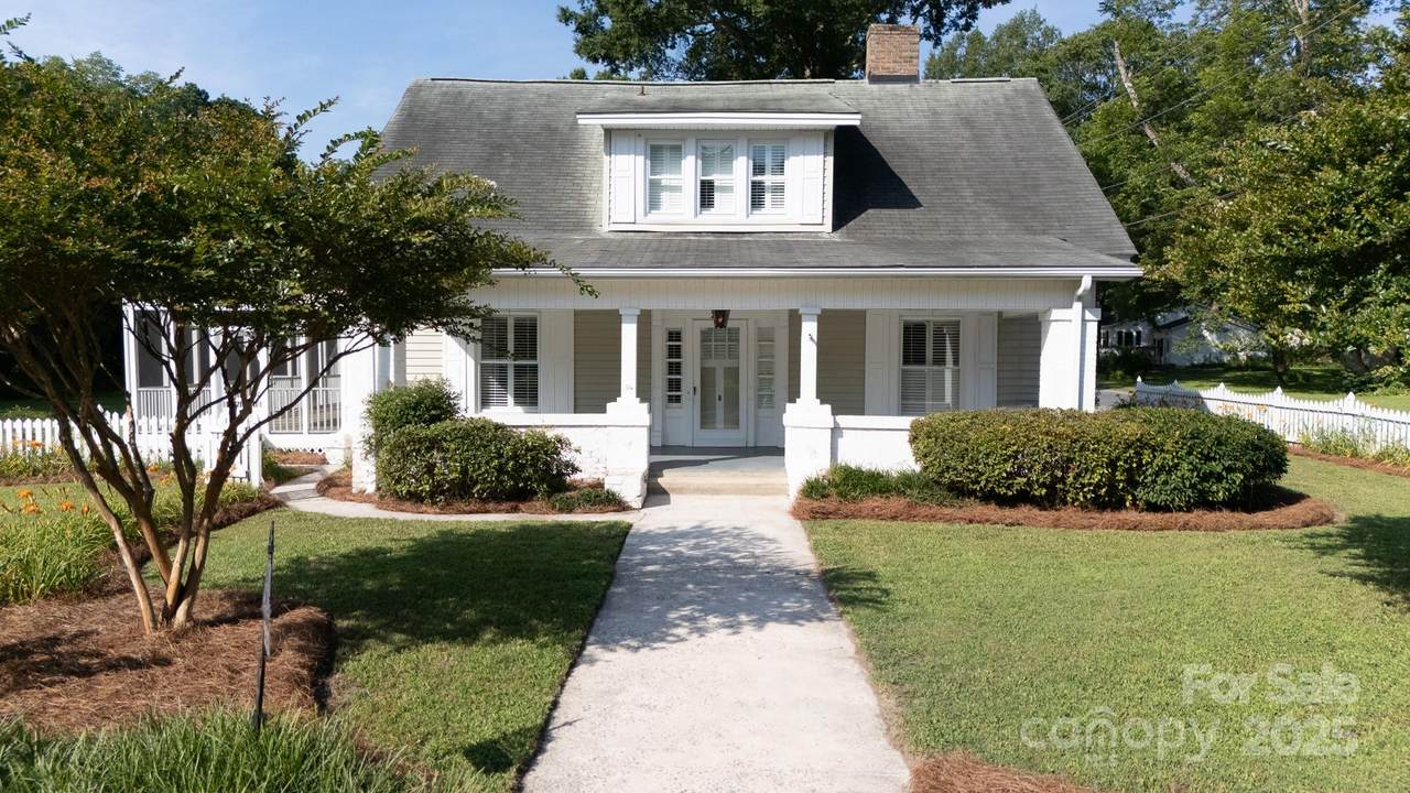 221 Kings Mountain Street - Photo 1