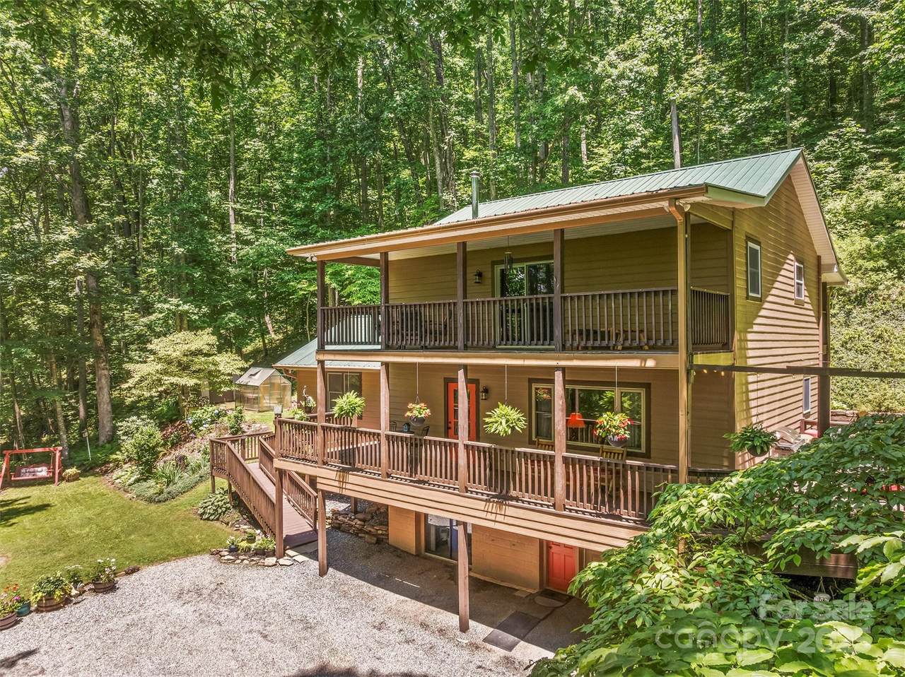 747 Bear Cove Circle - Photo 1