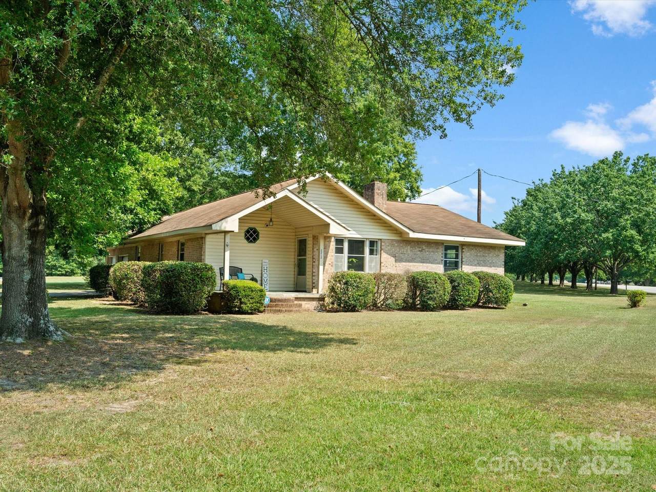 2212 Jb Denton Road - Photo 1