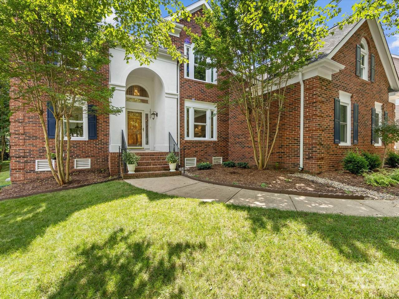 10527 Breamore Drive - Photo 1