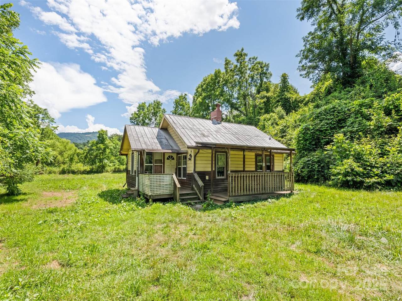 55 Shook Street - Photo 1
