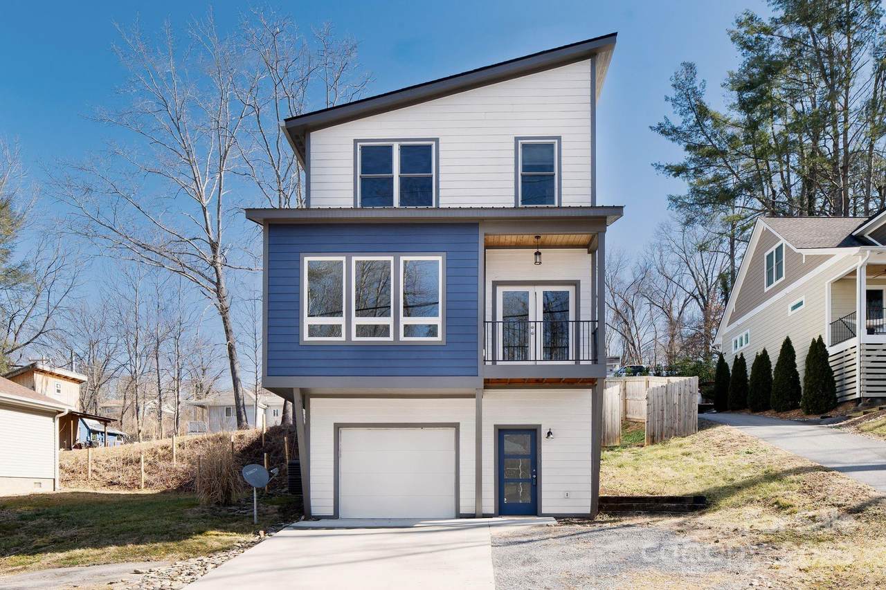 308 London Road - Photo 1