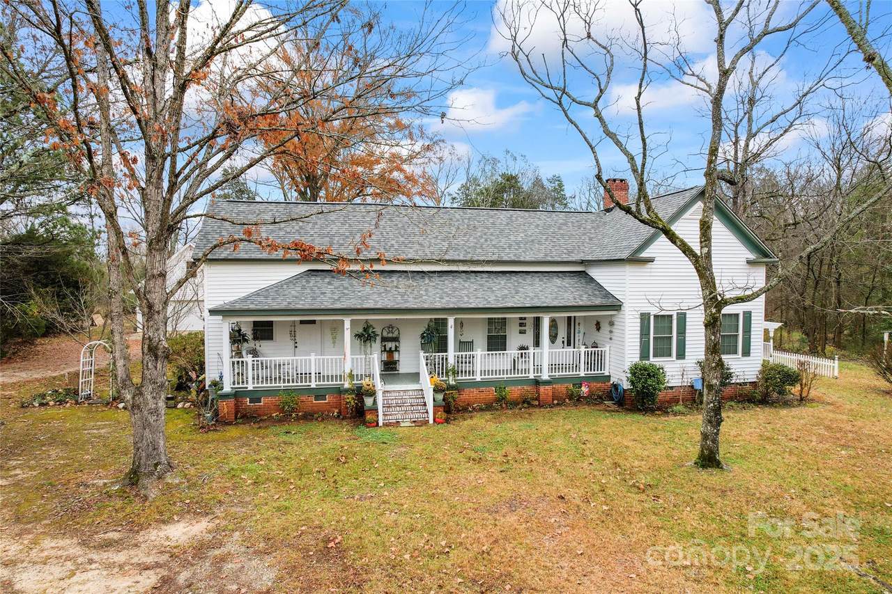 2633 Jb Denton Road - Photo 1