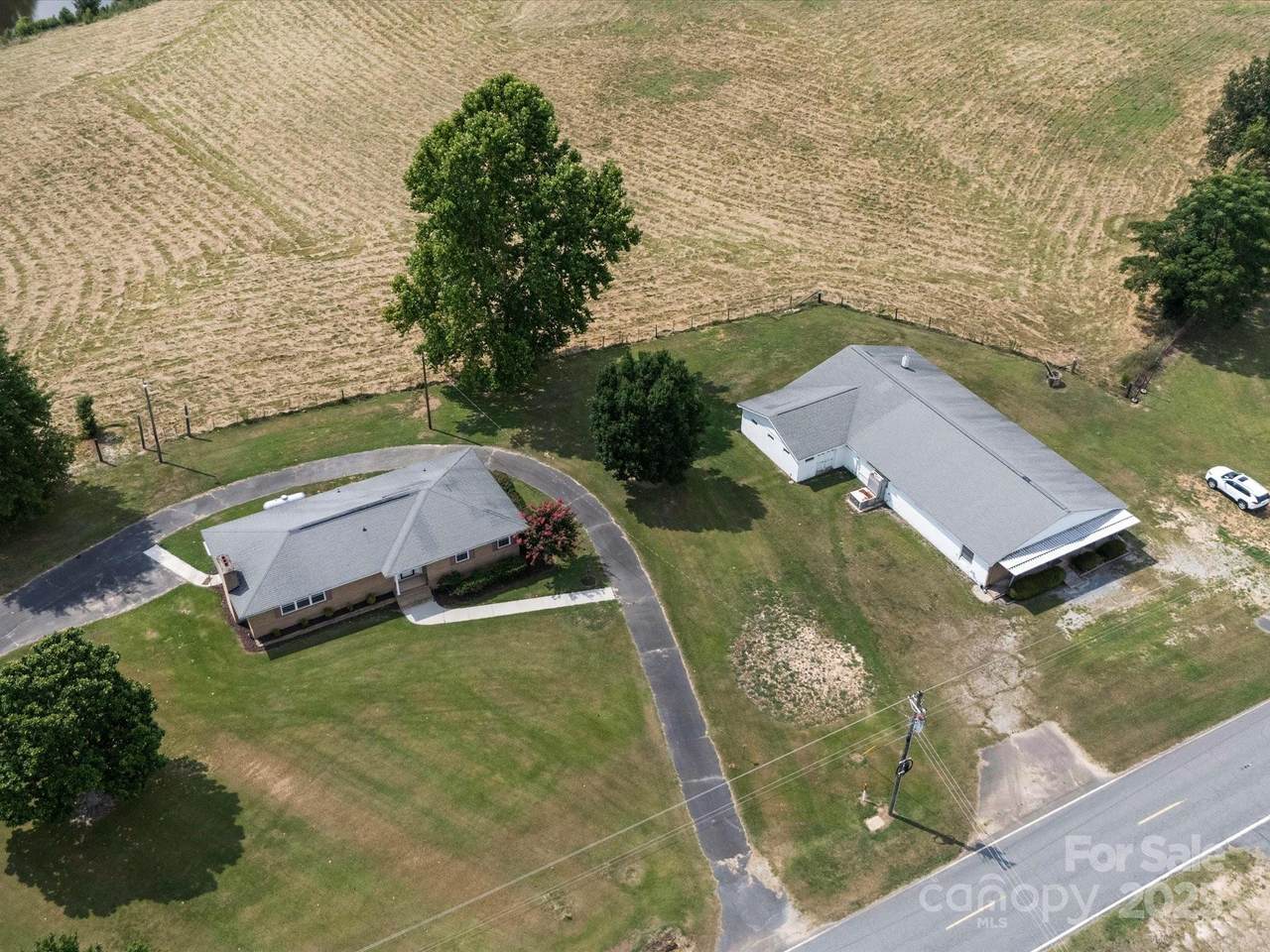 1497 White Store Road - Photo 1