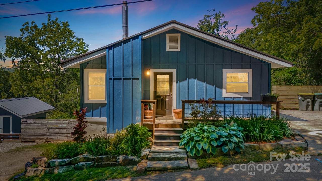 54 Vine Street - Photo 1