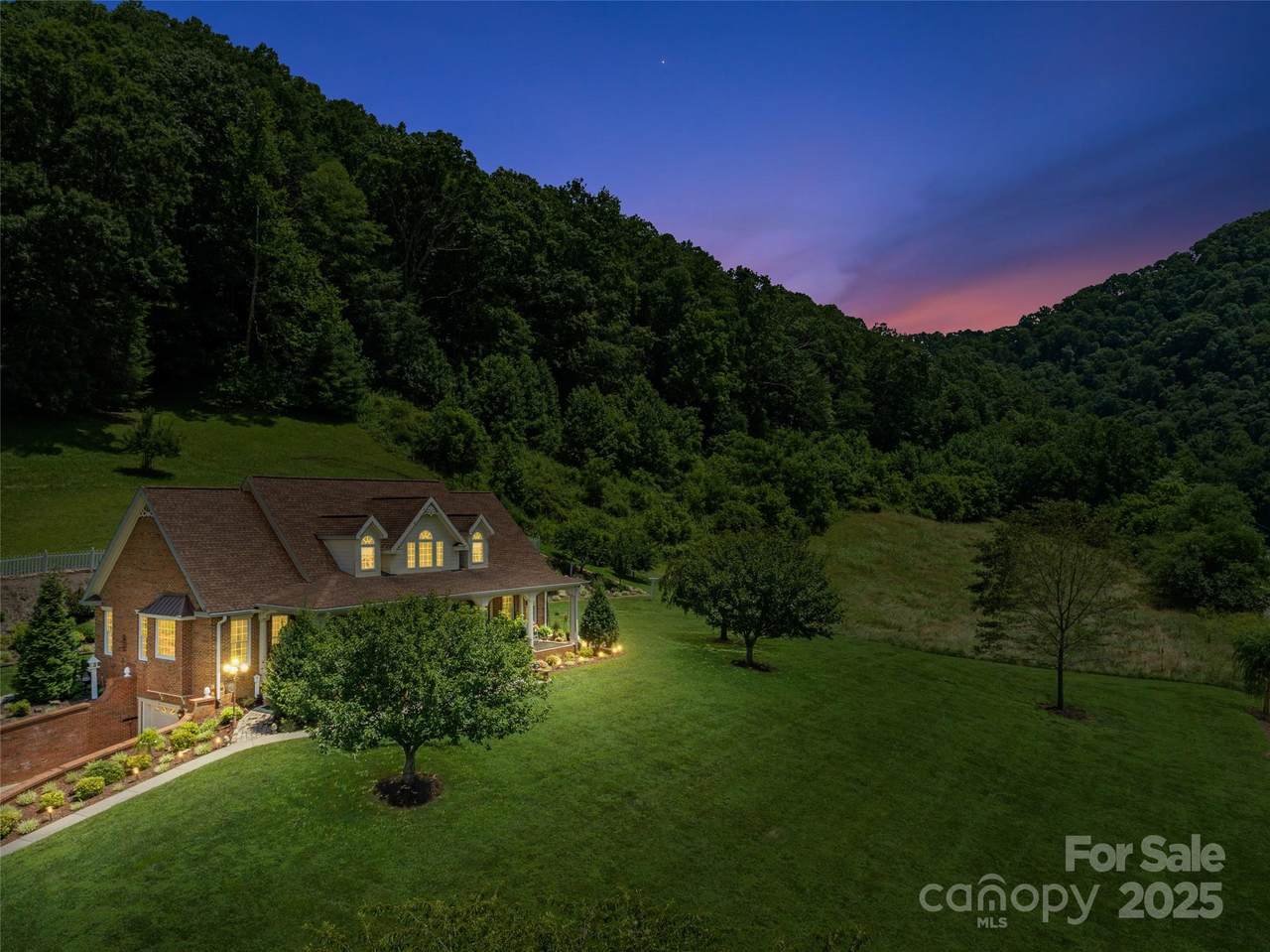 38 Peterson Lane - Photo 1