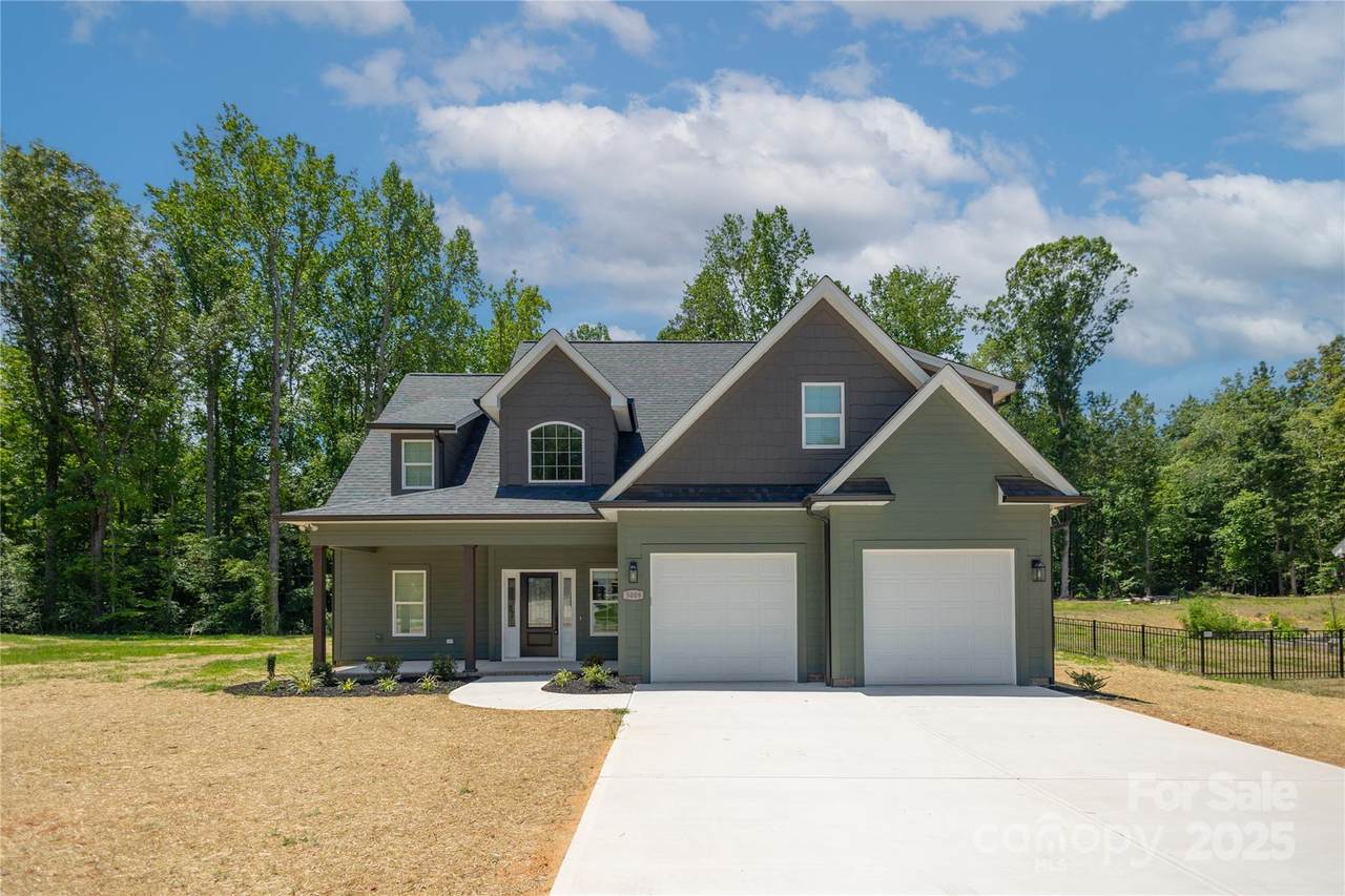 5009 Oconee Drive - Photo 1