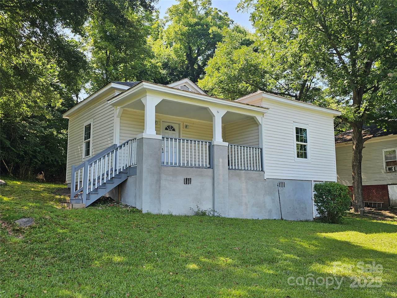 31 Poplar Street - Photo 1