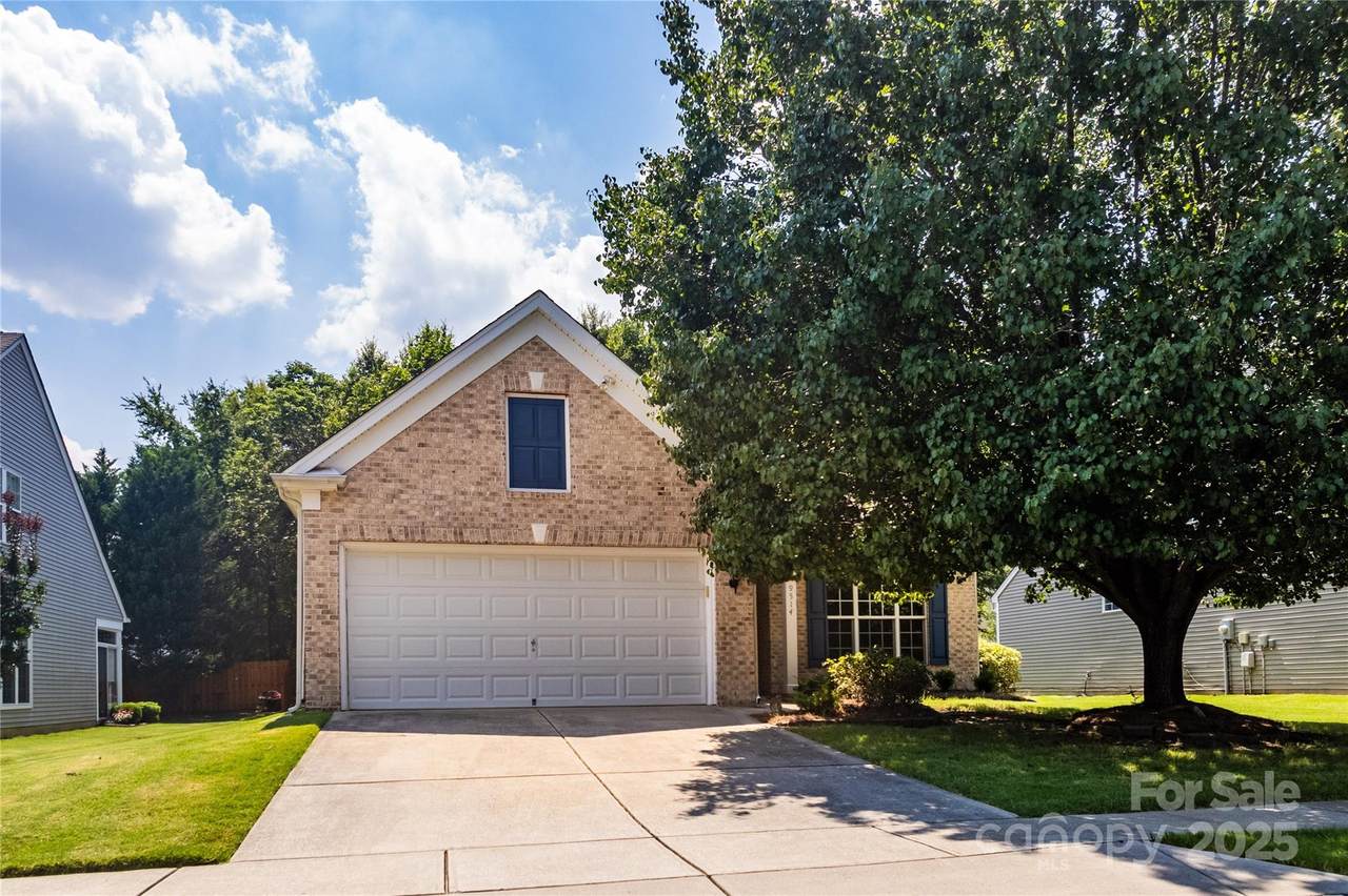 9514 Kestral Ridge Drive - Photo 1