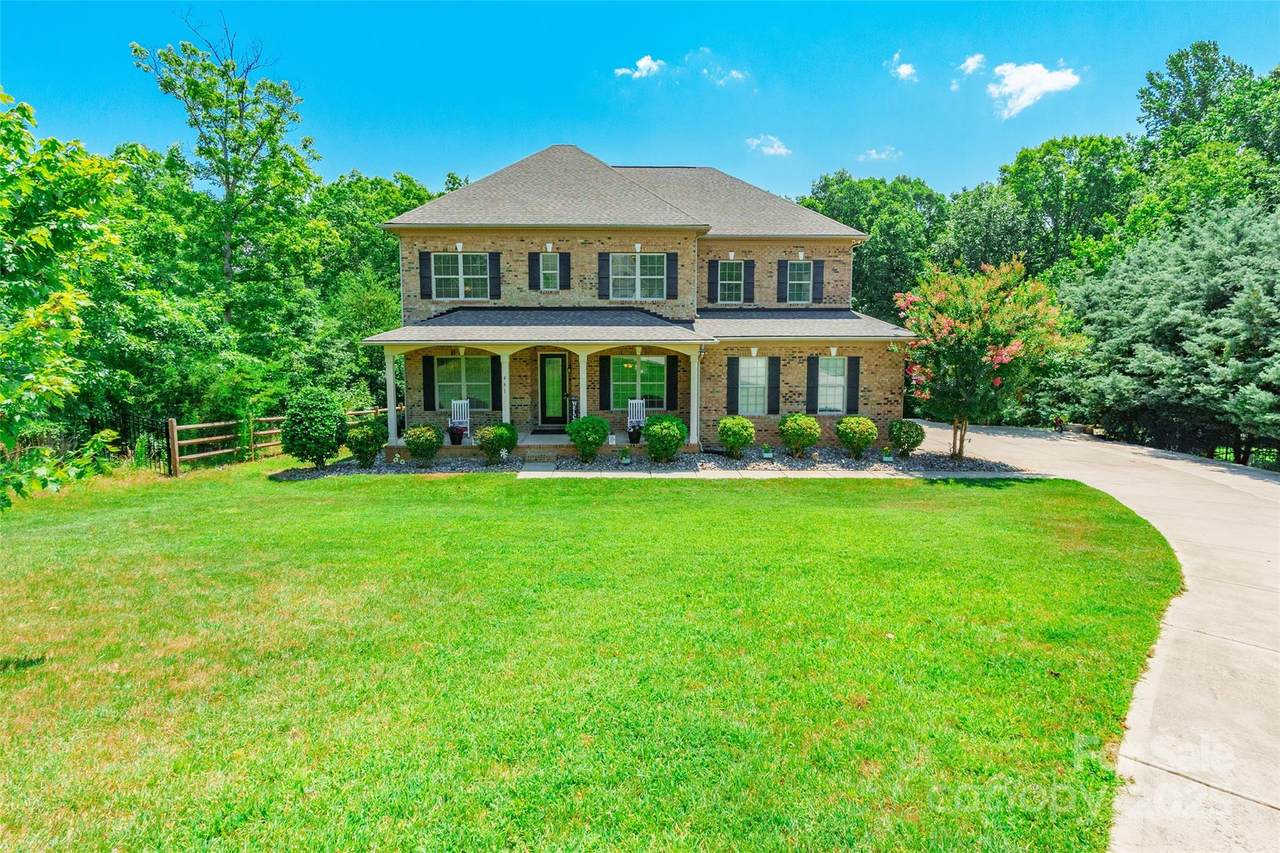 461 Swift Creek Cove - Photo 1