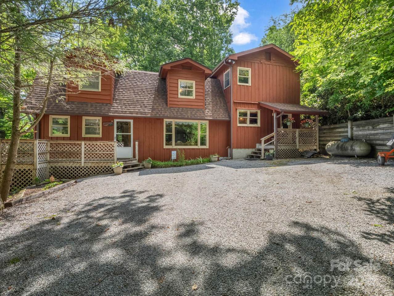 150 Marcellina Drive - Photo 1