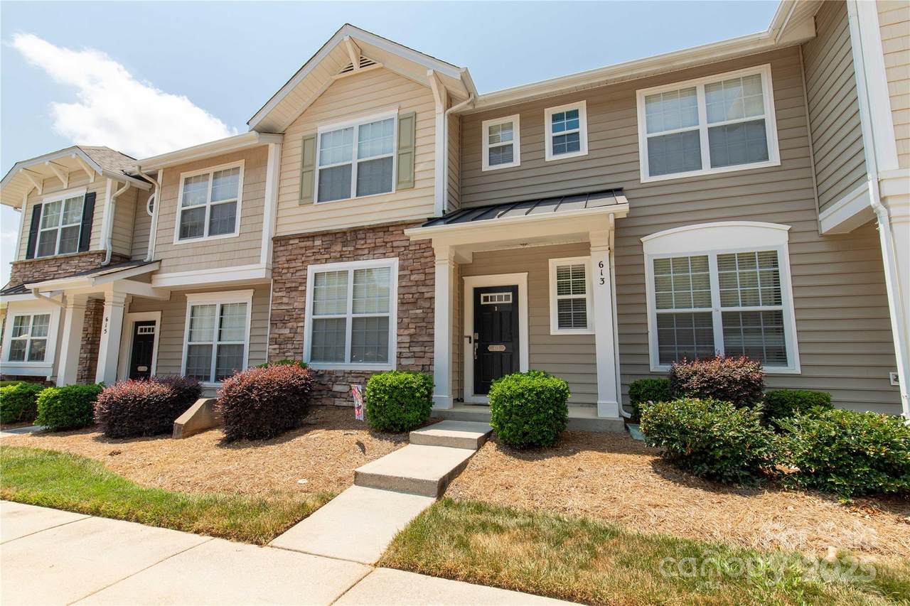613 Dutch Elm Place - Photo 1