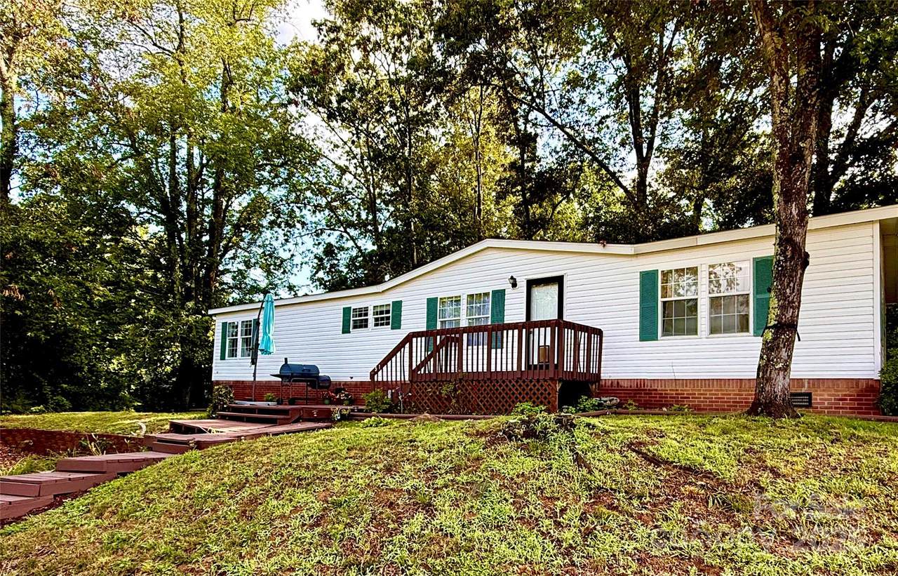 51 Farmstead Road - Photo 1