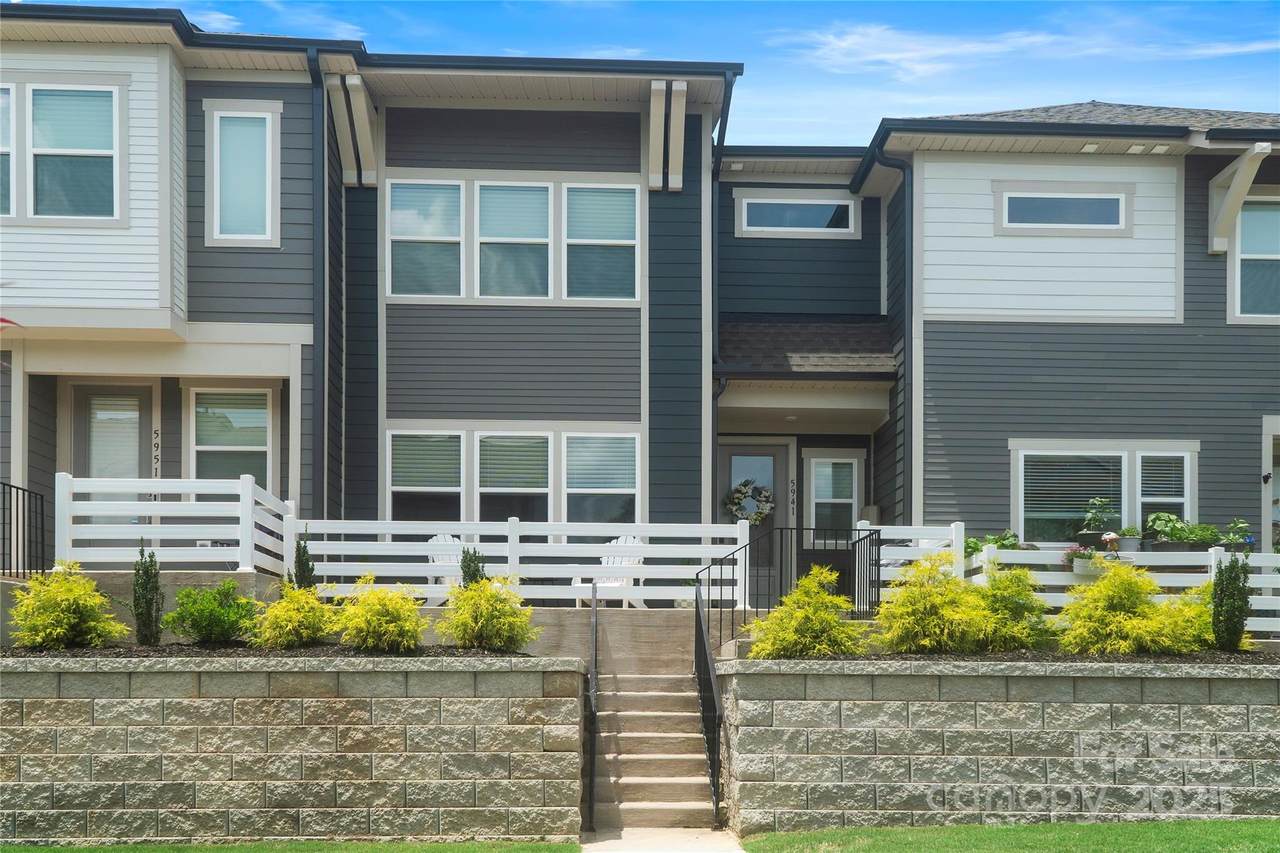 5941 Mantle Way - Photo 1