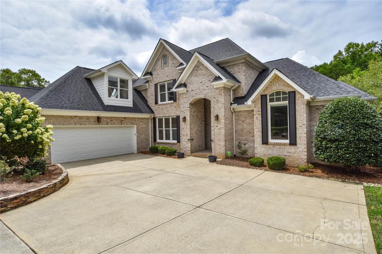 9221 Belle Pines Court - Photo 1