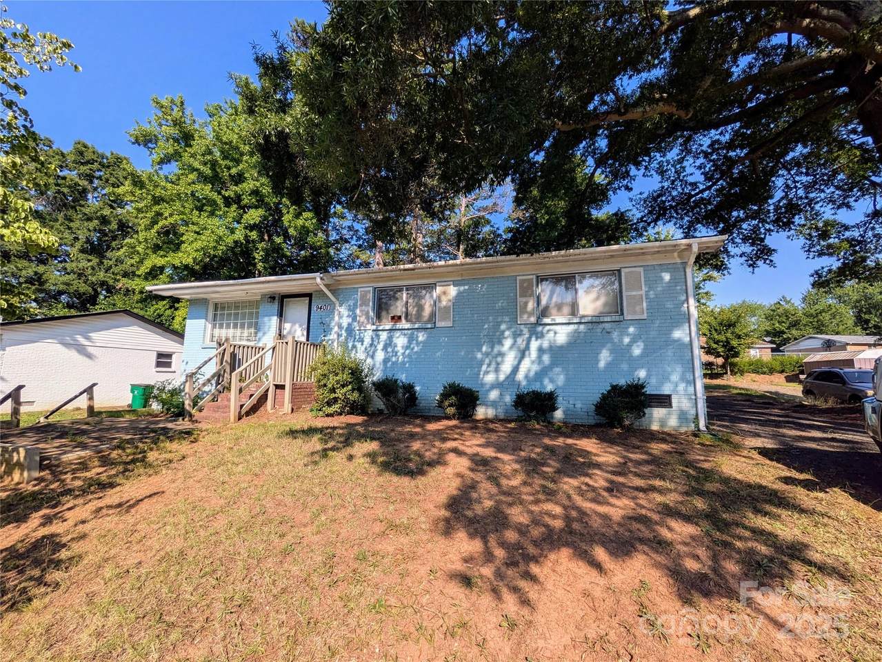9401 Feldbank Drive - Photo 1