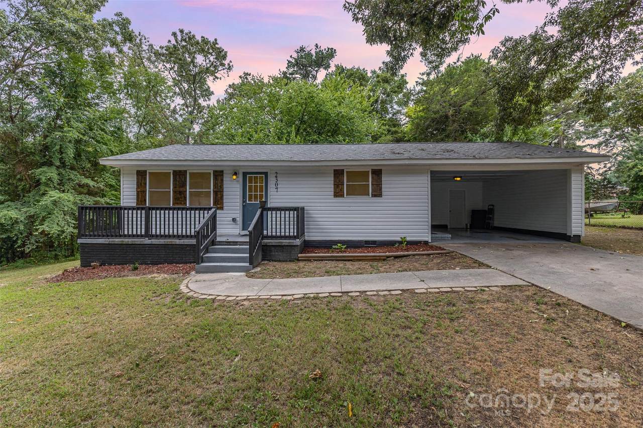 2307 Pritchard Street - Photo 1