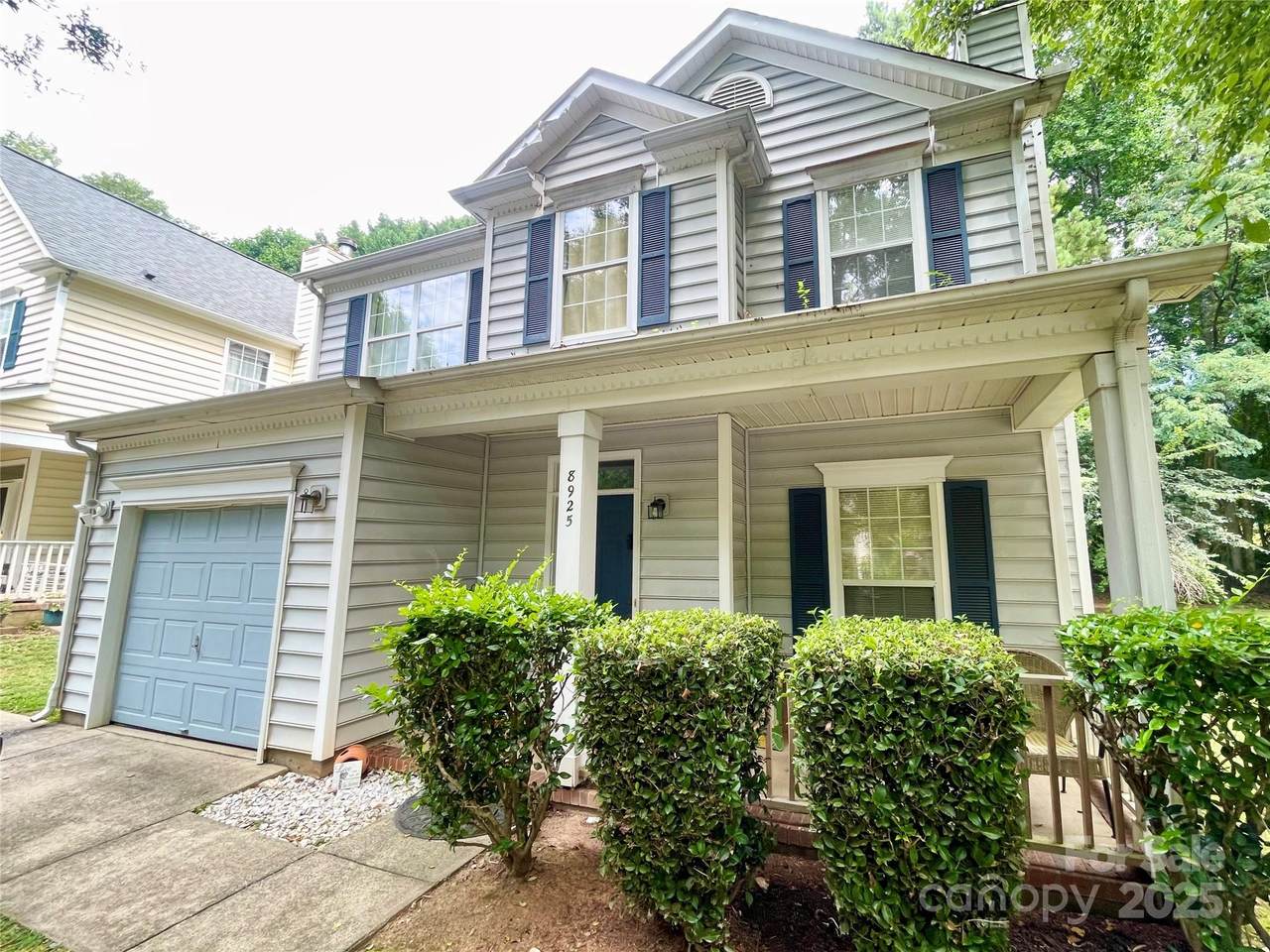 8925 Trentsby Place - Photo 1