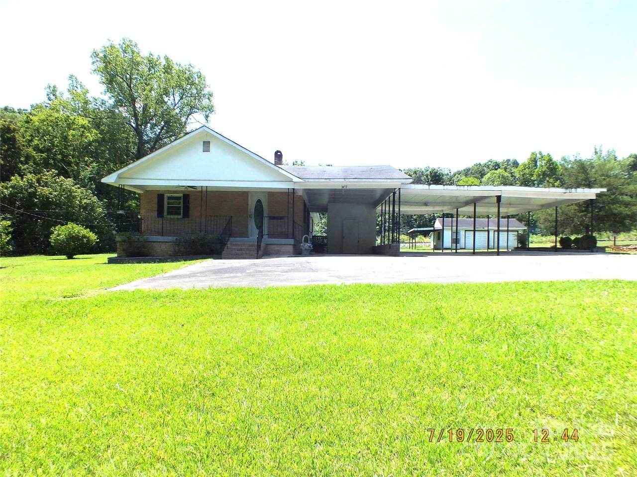 1453 Old Landsford Road - Photo 1