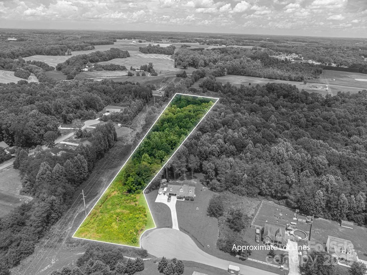 000 Flag Lane - Photo 1