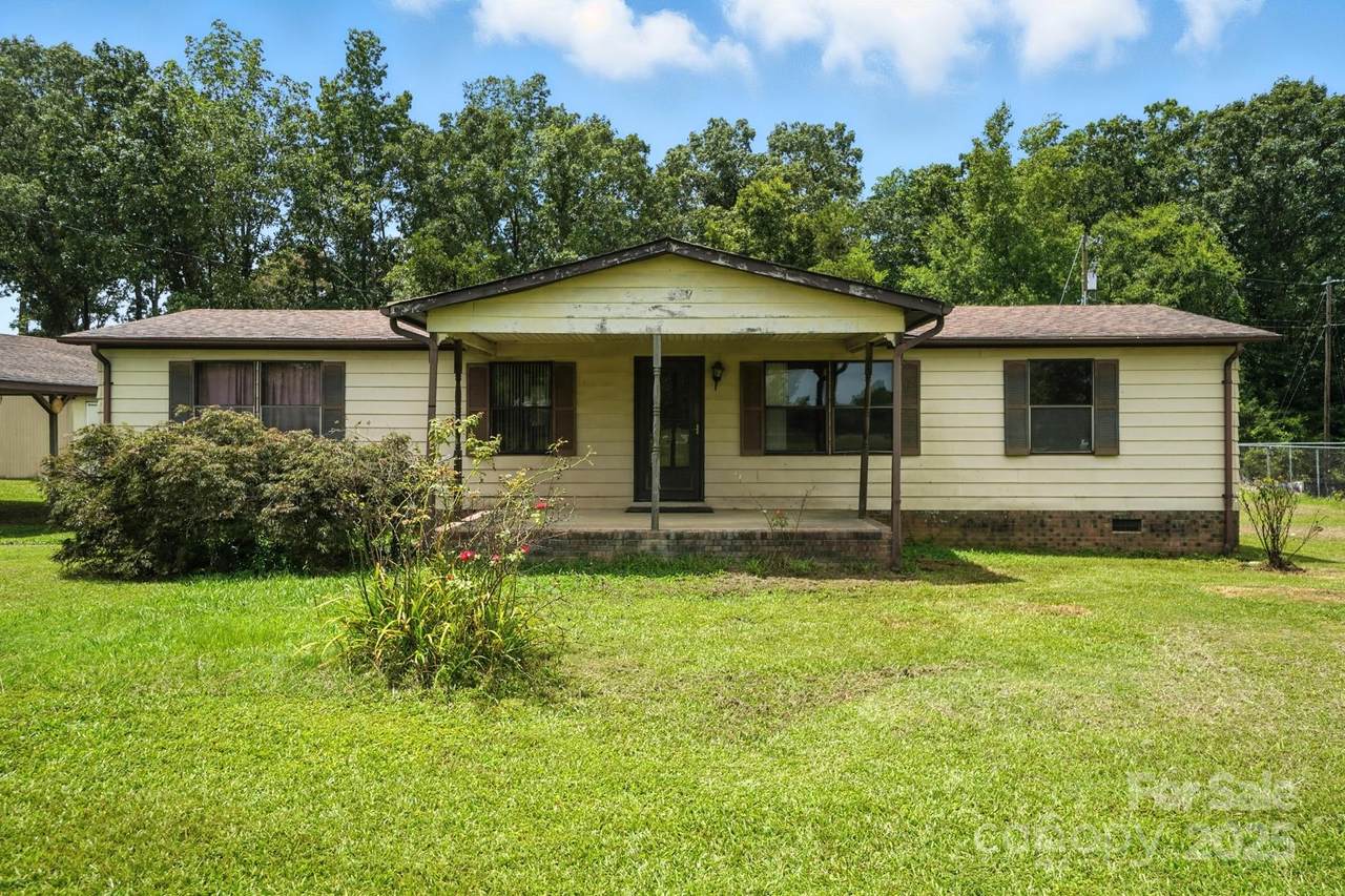 6202 Plyler Mill Road - Photo 1