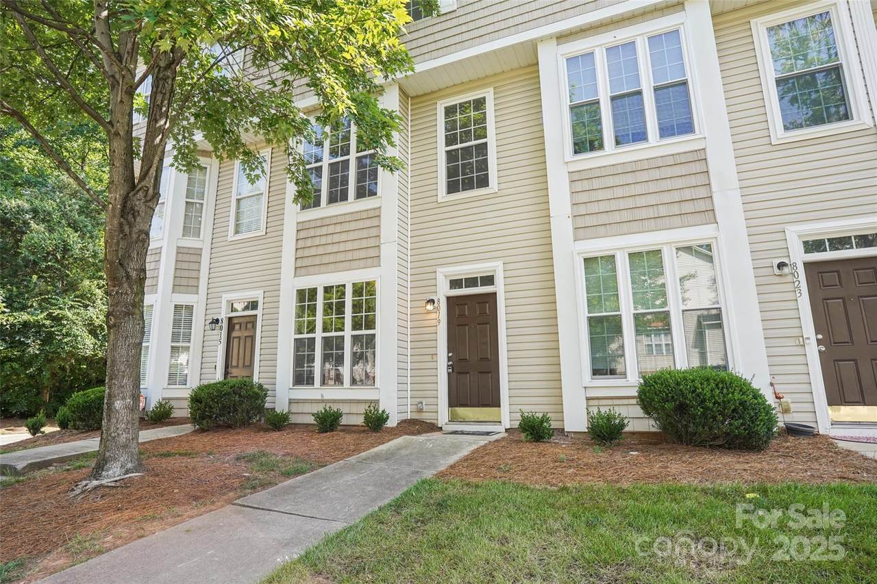 8019 Kings Creek Drive - Photo 1
